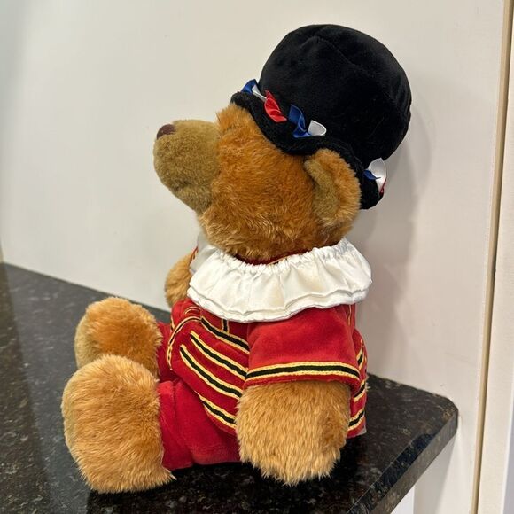 London Beefeater Teddy Bear Plush 15 Inch Tagged Keel Toys  Soft Toy - Picture 4 of 9